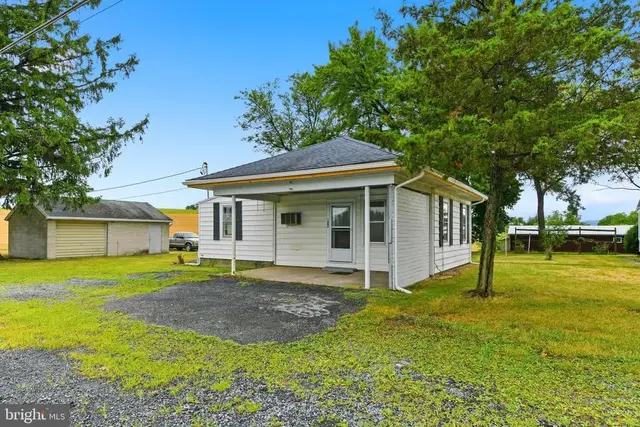 1405 Shartlesville Rd, Mohrsville