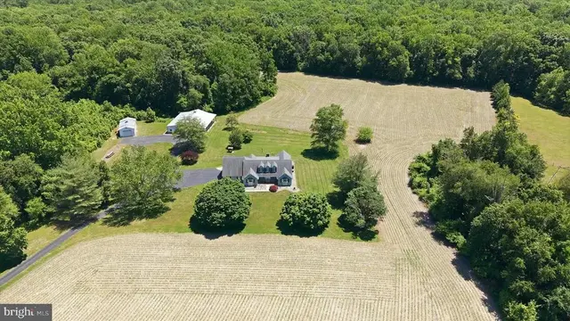 640 Blackbird Station Rd, Townsend