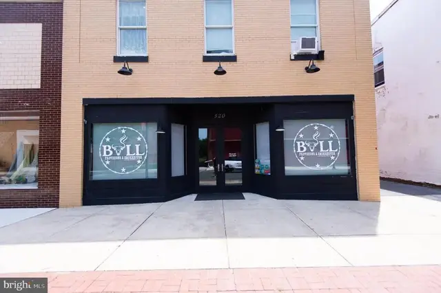 520 Race St, Cambridge