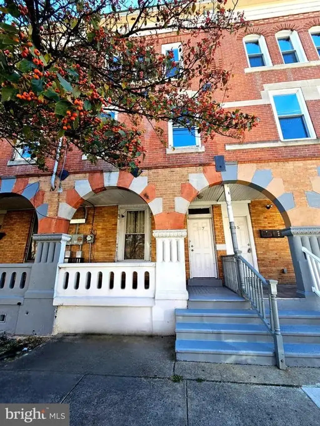 837 E State St, TRENTON