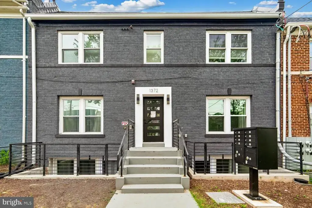 1372 Ne Bryant St Ne #4, WASHINGTON