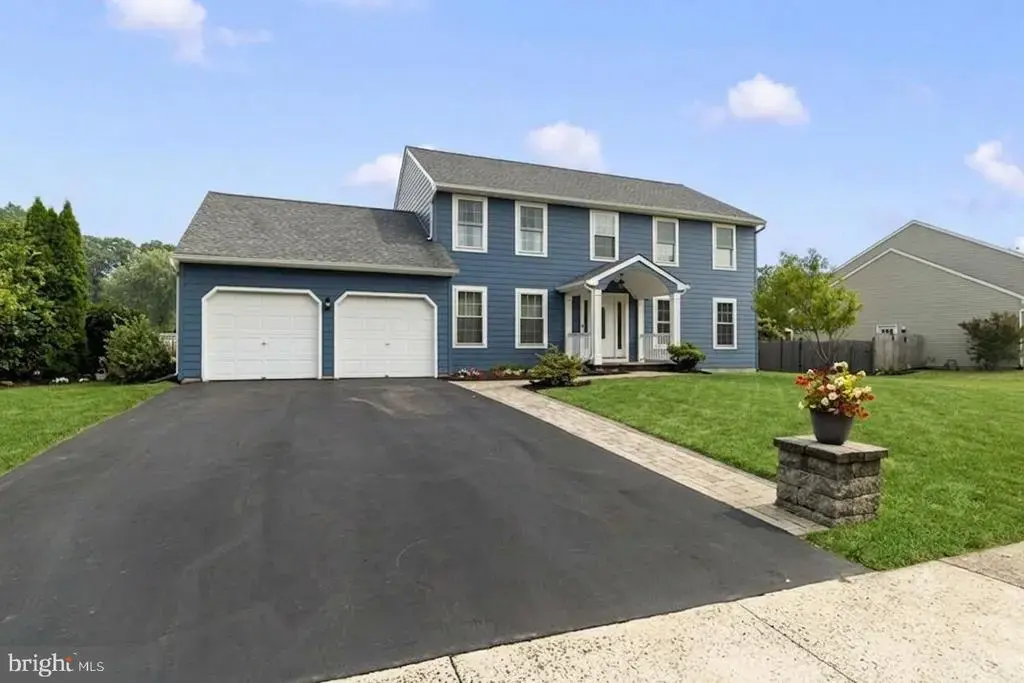 113 Greenfield Ln, WARRINGTON