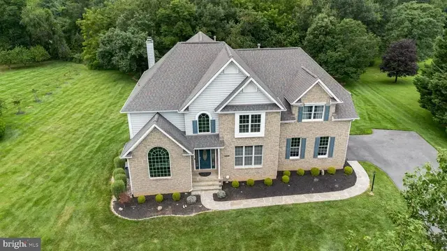 2921 Summer Hill Dr, West Friendship