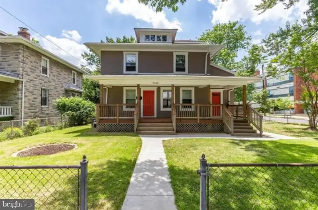 4401 Ord St Ne, WASHINGTON