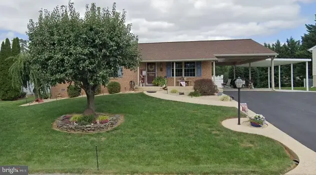429 Chartridge Dr, Hagerstown