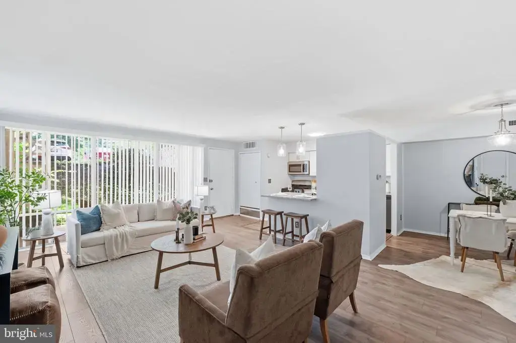 7561 Spring Lake Dr #b2, BETHESDA