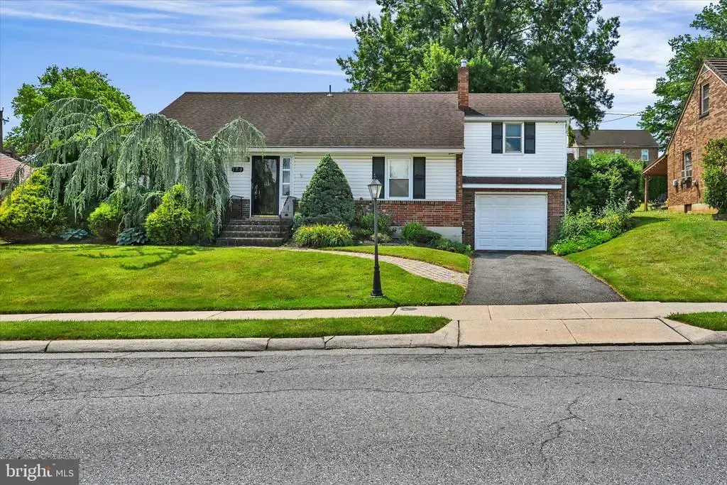 3102 Curtis Rd, SINKING SPRING