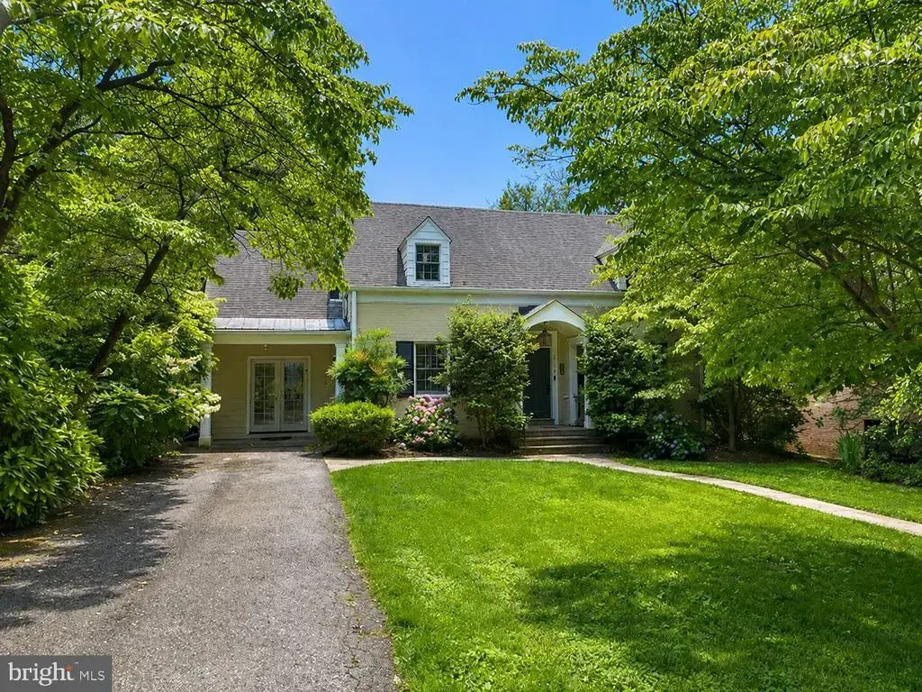 3704 Inverness Dr, CHEVY CHASE