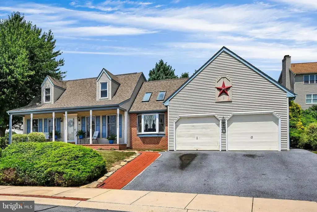 218 Mason Dr, EPHRATA