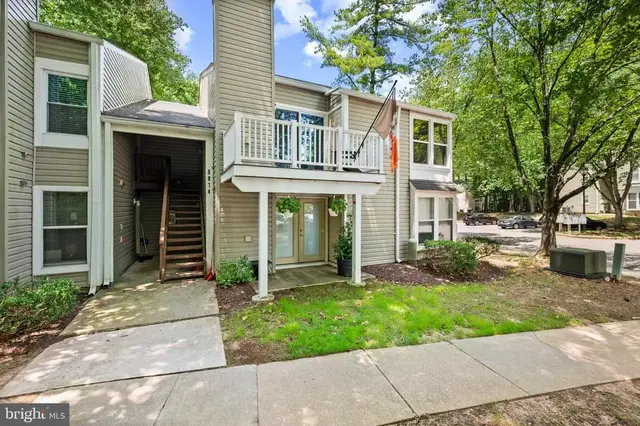 5974 Watch Chain Way #1005, Columbia
