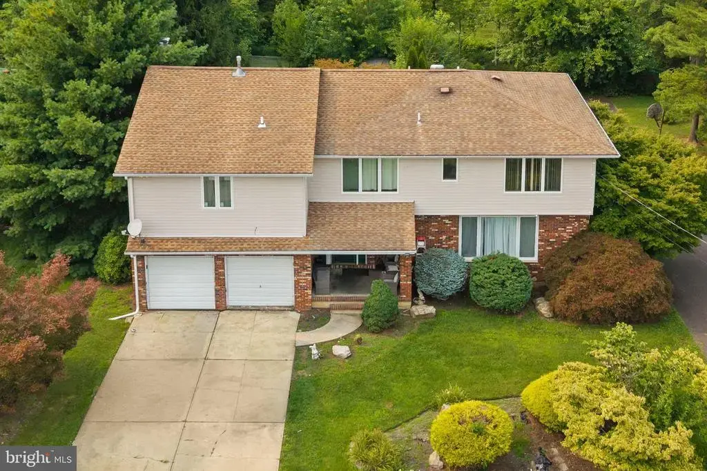 2640 Kuser Rd, TRENTON