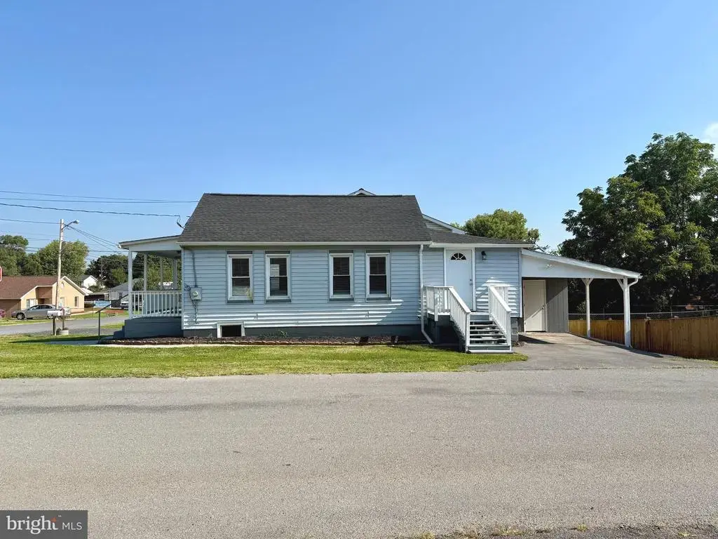1224 West Virginia Ave, MARTINSBURG