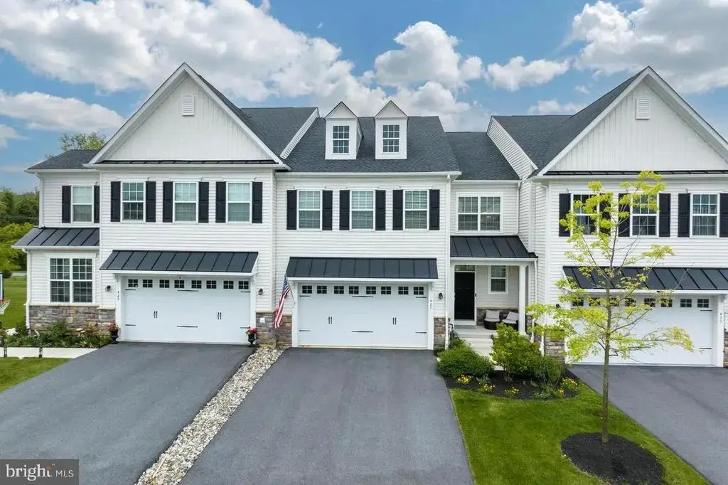 427 Lee Pl, EXTON