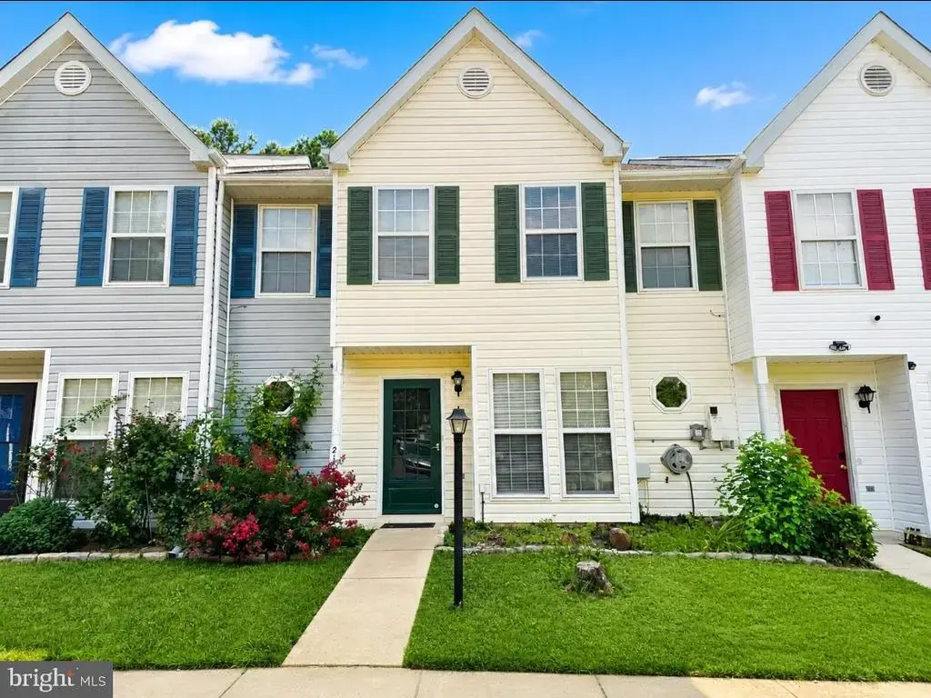 21076 Jenna Ct, LEXINGTON PARK