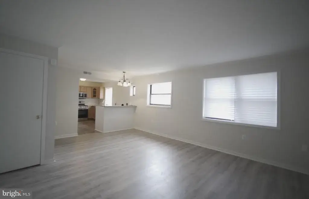 3287 15th Pl Se #102, WASHINGTON