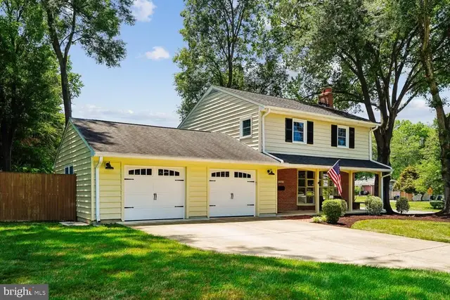 2305 Londonderry Rd, Alexandria