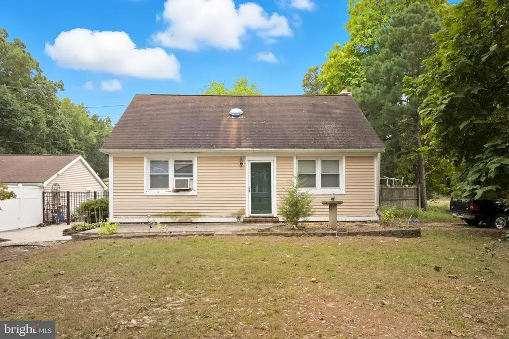 687 Jackson Road, ATCO