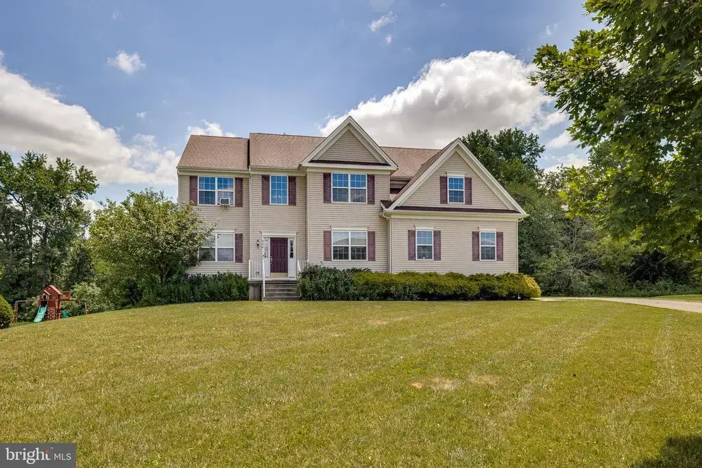 506 Quarter Moon Ct, BORDENTOWN