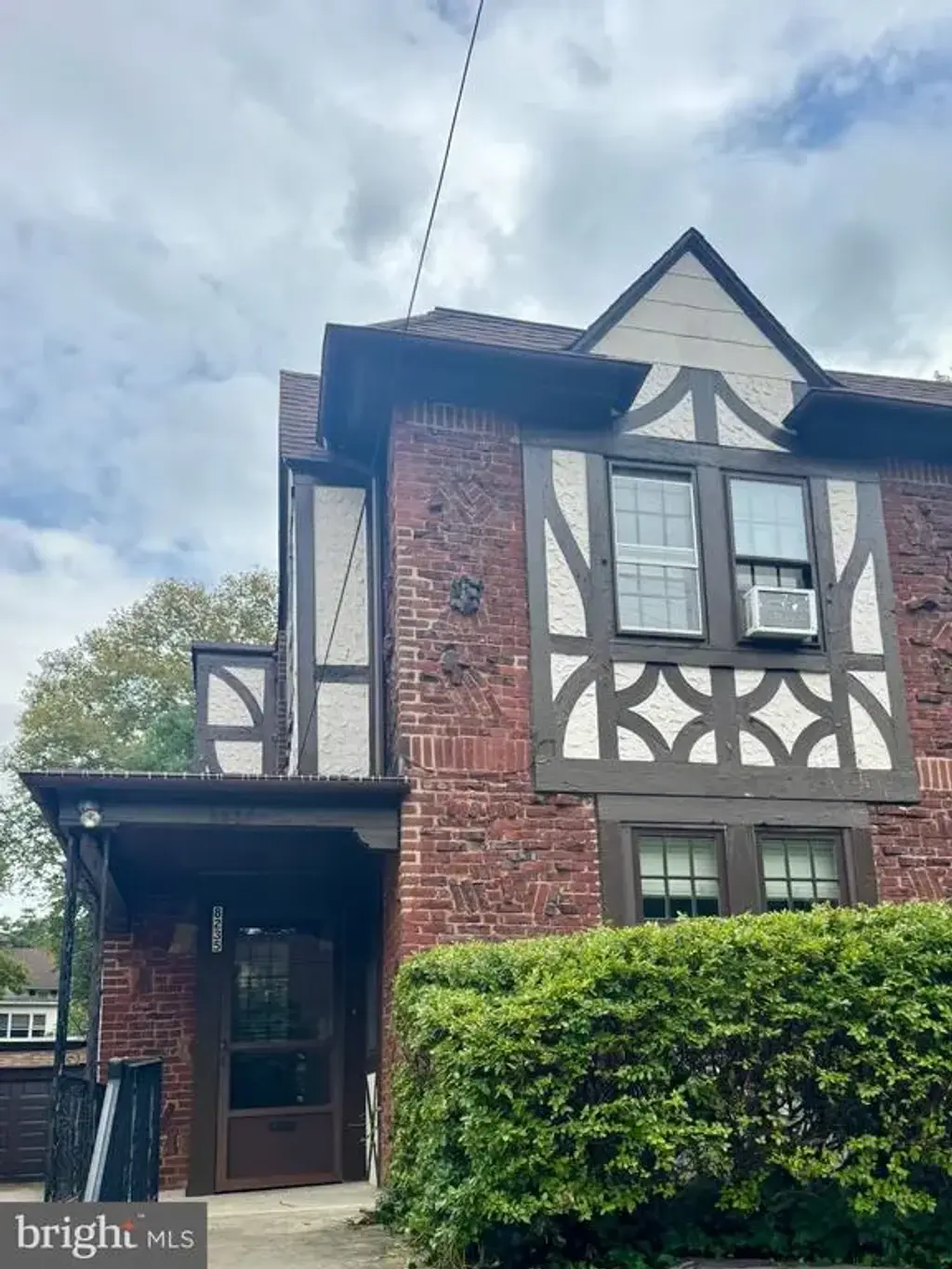 8235 Brookside Rd, ELKINS PARK