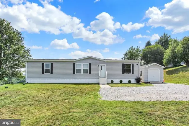2120 Stauffer Rd, Seven Valleys