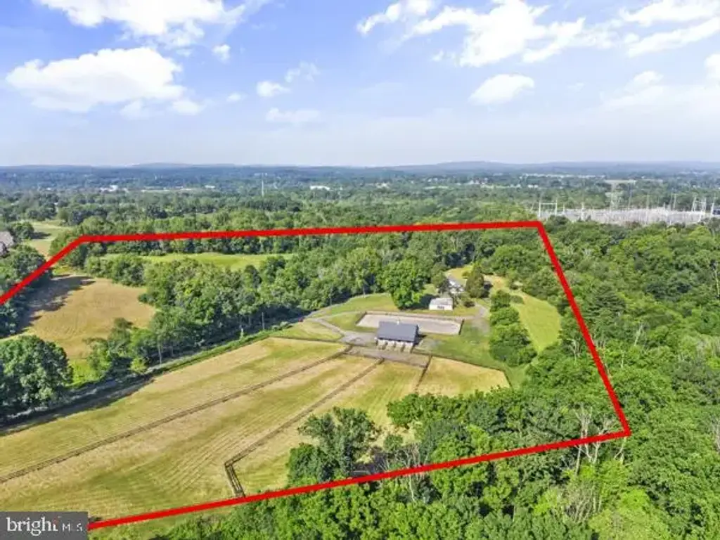 1 Keen Rd, ROYERSFORD