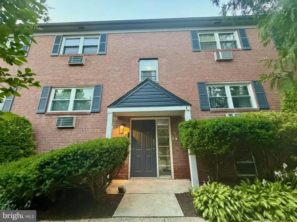 61 Llanfair Rd #c-4, ARDMORE