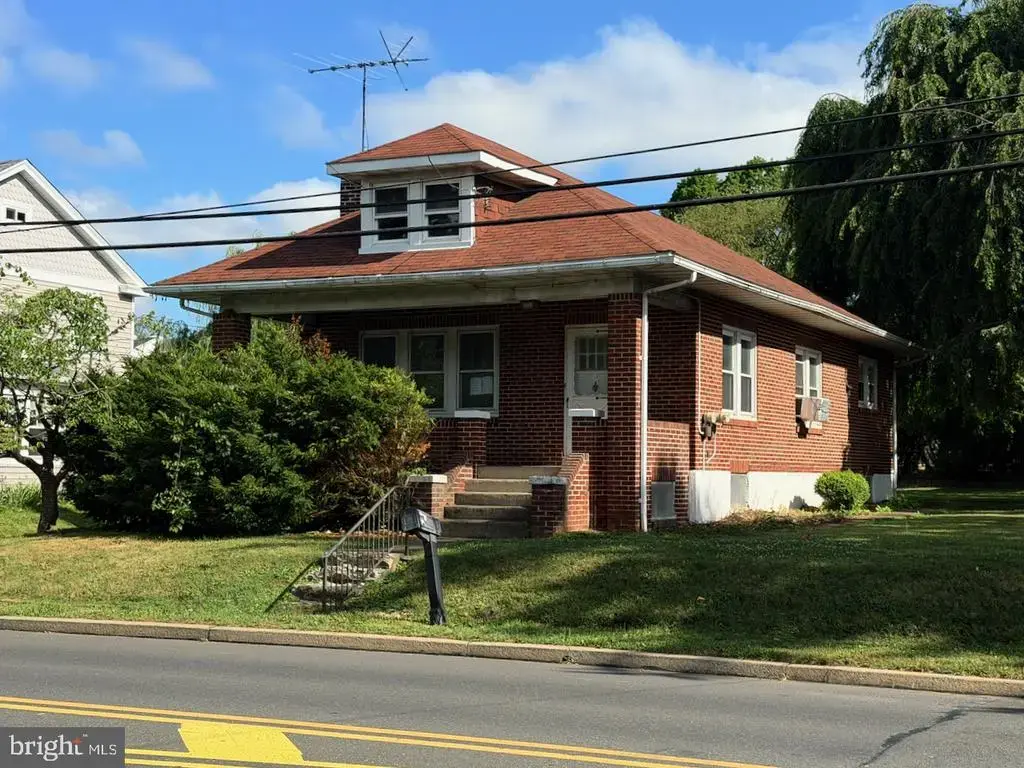 67 W Schuylkill Rd, POTTSTOWN