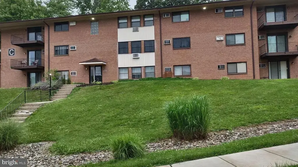 1016 W Baltimore Pike #c16, MEDIA