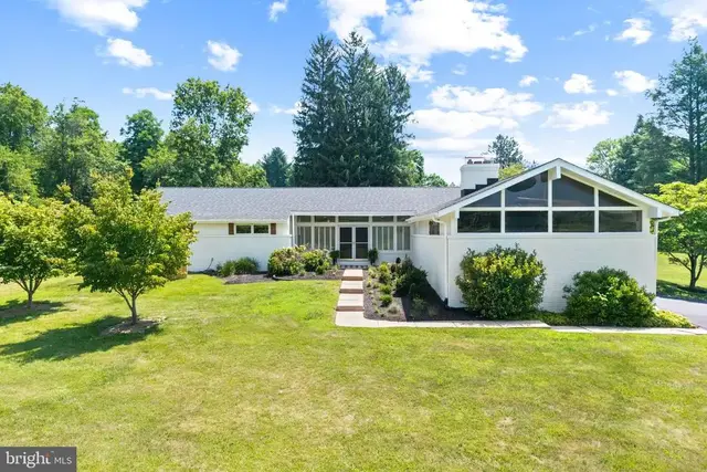 441 Burnt Mill Rd, Chadds Ford