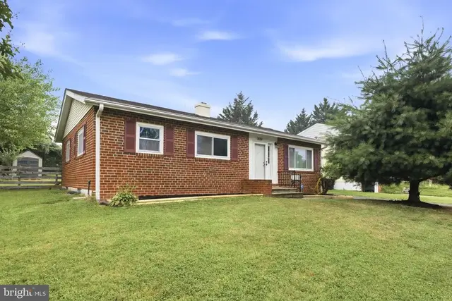 1034 Lakemont Rd, Baltimore