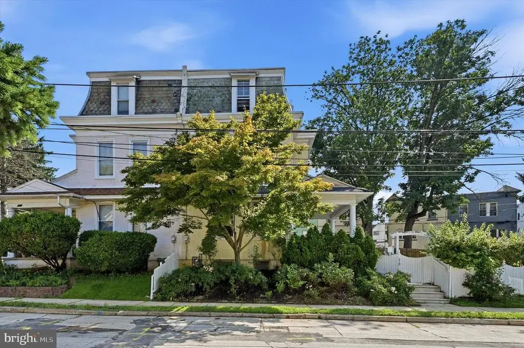 219 Crawford Ave, LANSDOWNE