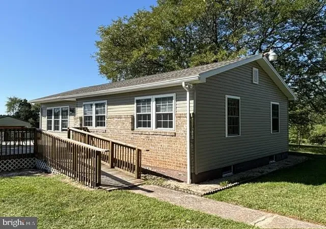 1605 Harney Rd, Littlestown