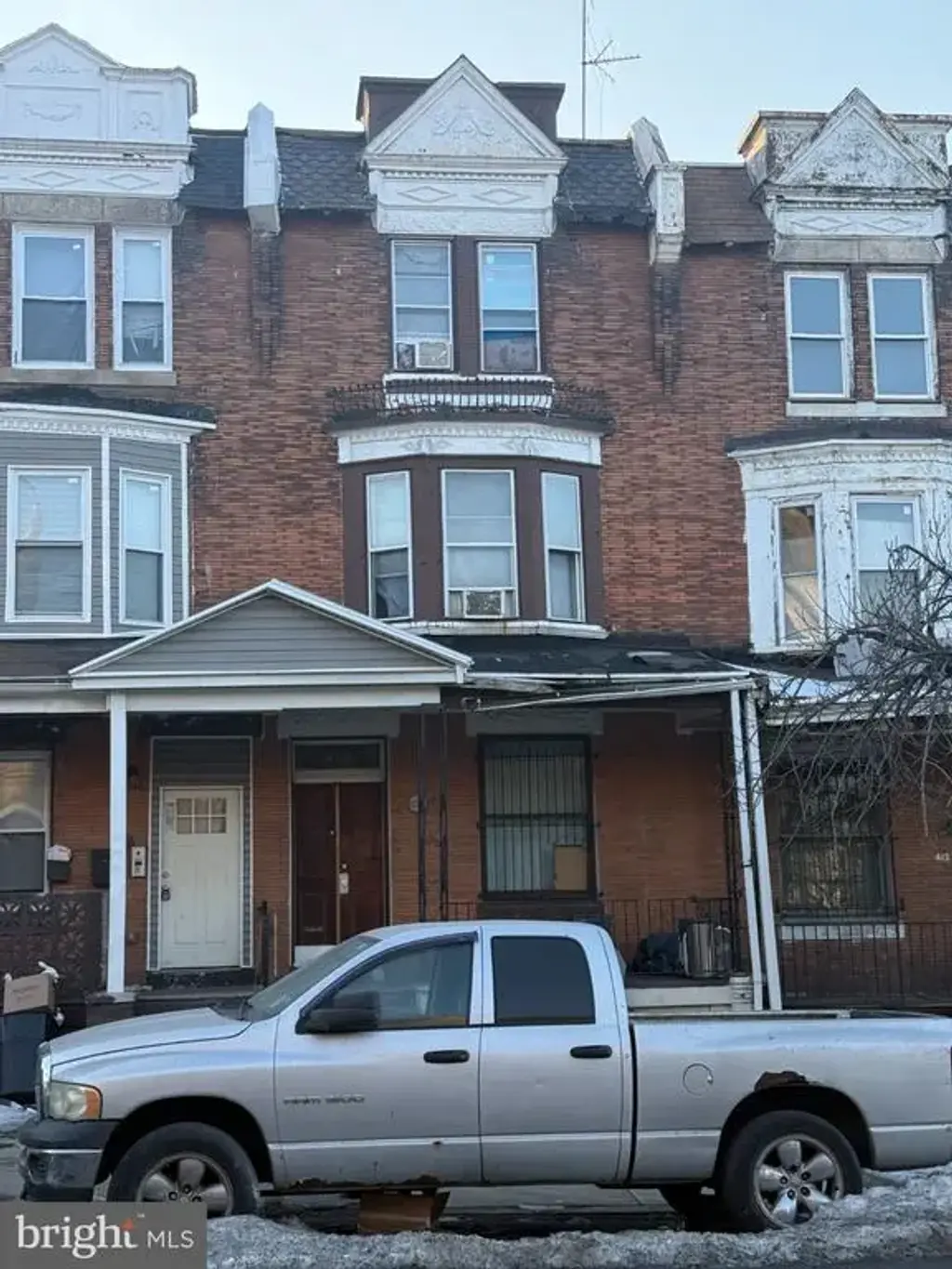 410 N 52nd St, PHILADELPHIA