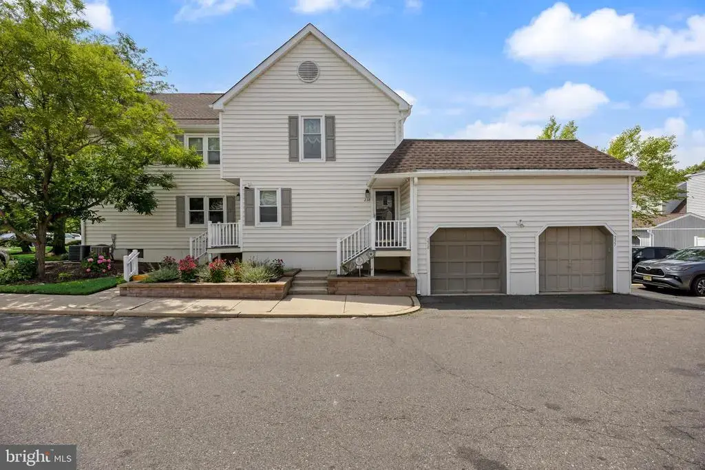 238 Society Hill Blvd, CHERRY HILL