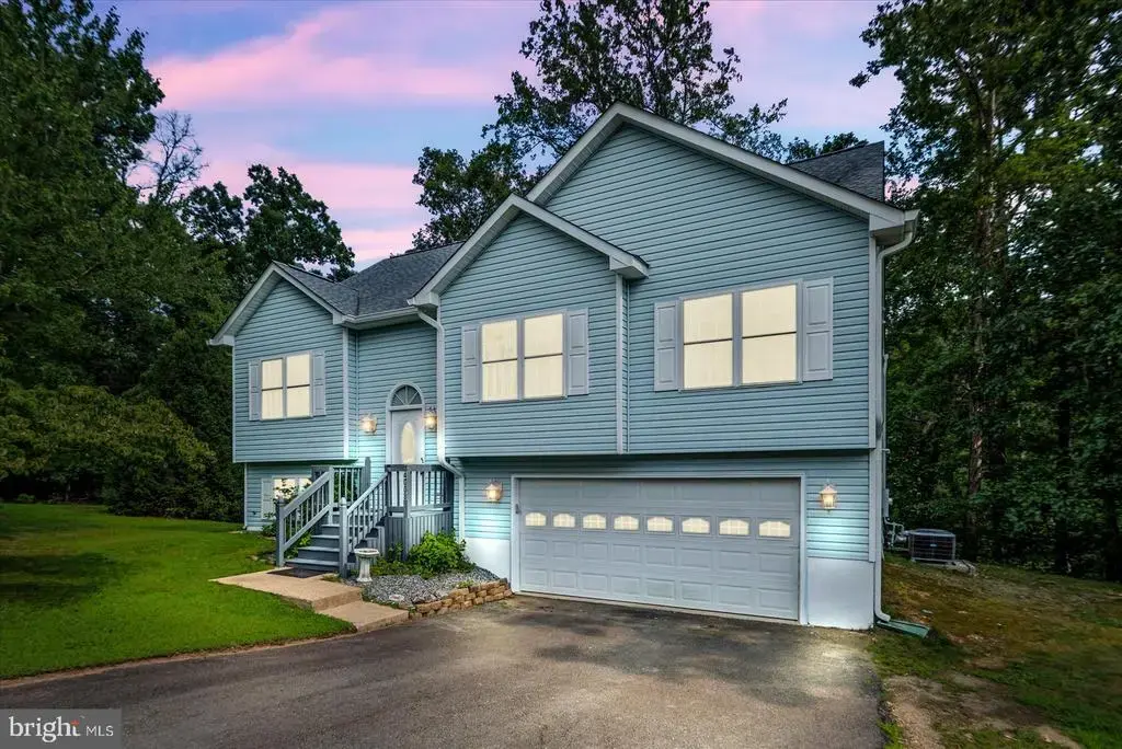 4008 N Andover Ln, FREDERICKSBURG