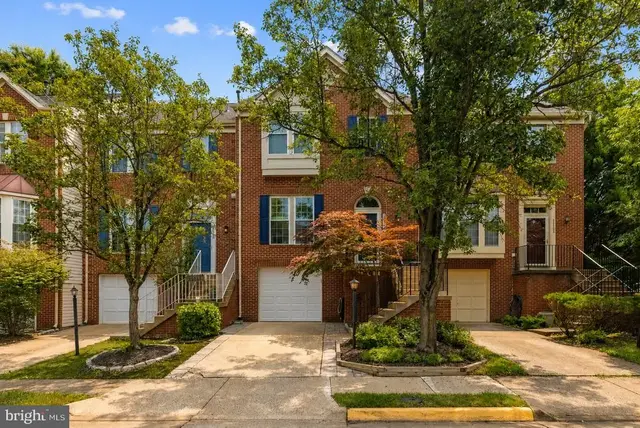 20340 Briarcliff Ter, Sterling