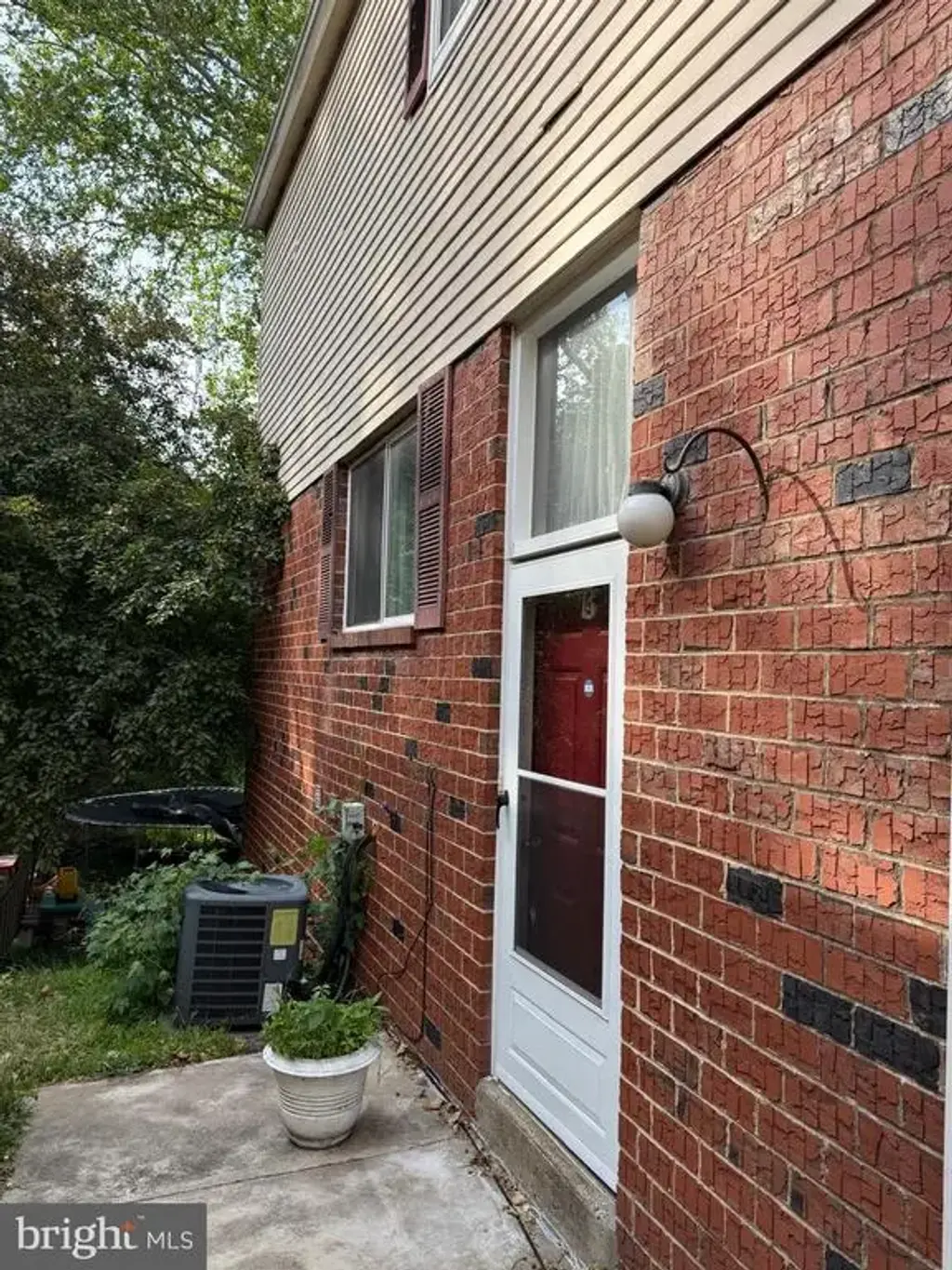 9388 Neil Rd #b, PHILADELPHIA