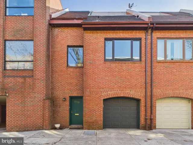 2036 Appletree St, Philadelphia