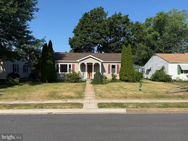 520 Fairview Ave, Dover