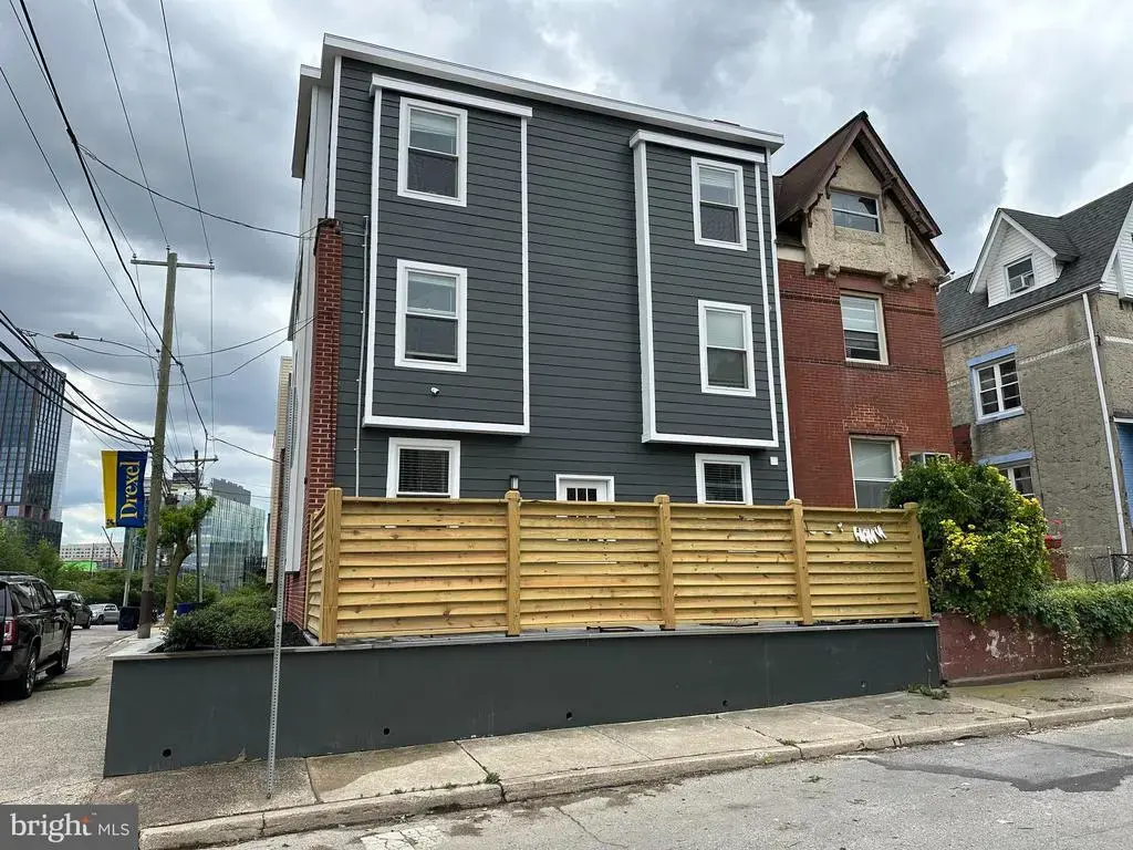 256 N 32nd St #1, PHILADELPHIA