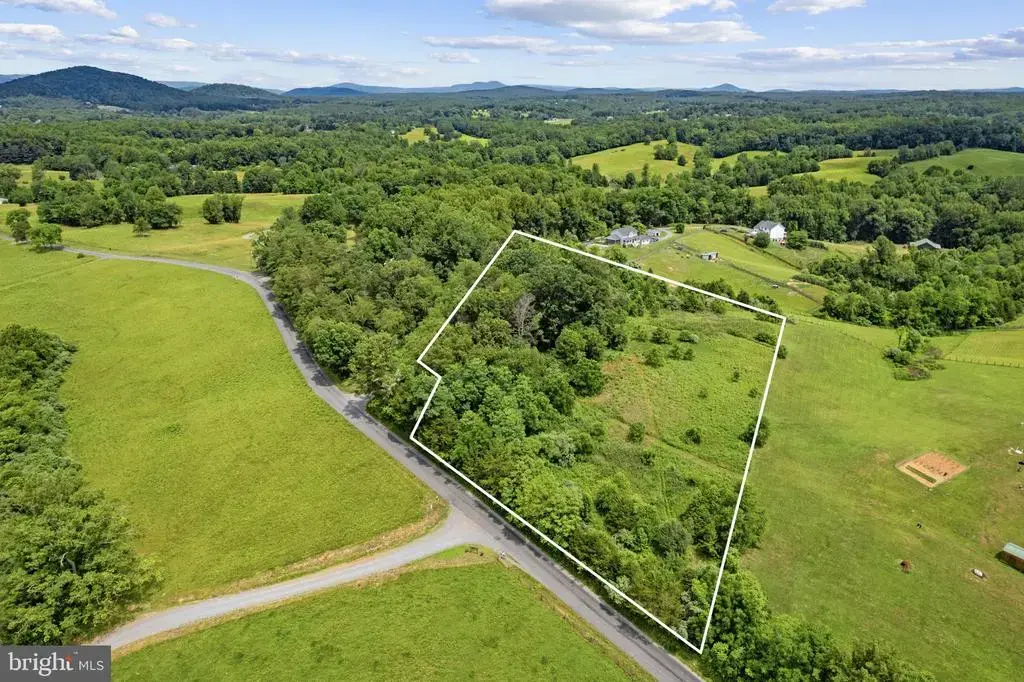 33a Docs Rd, CULPEPER