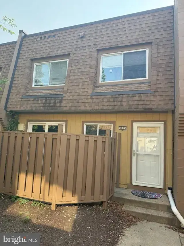 3823 Monte Vista Pl #97d, Alexandria