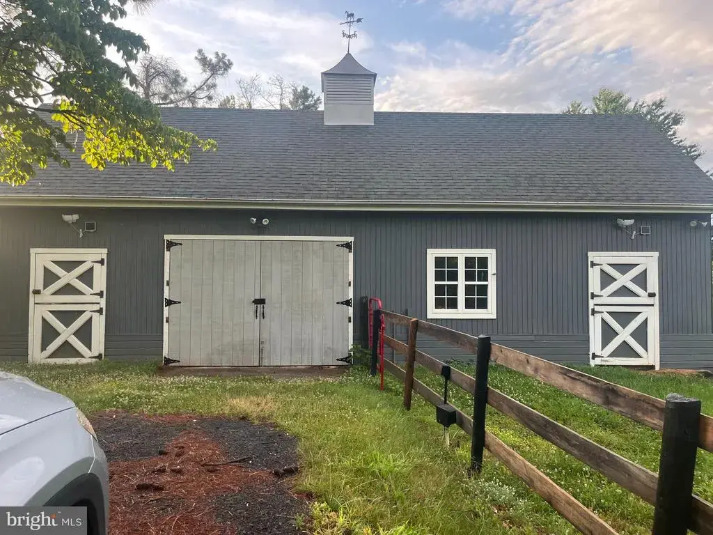 6262 James Madison Hwy, WARRENTON