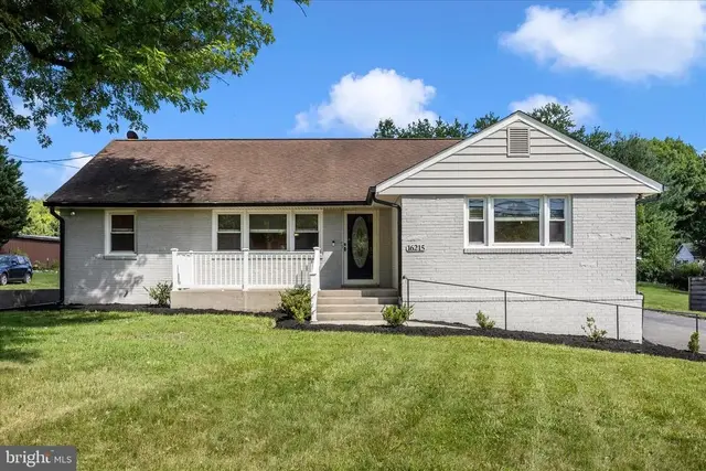 16215 Redland Rd, Rockville