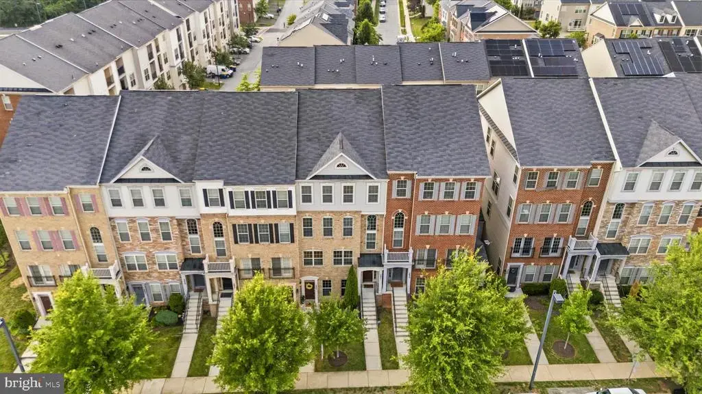 2643 Campus Way N, GLENARDEN