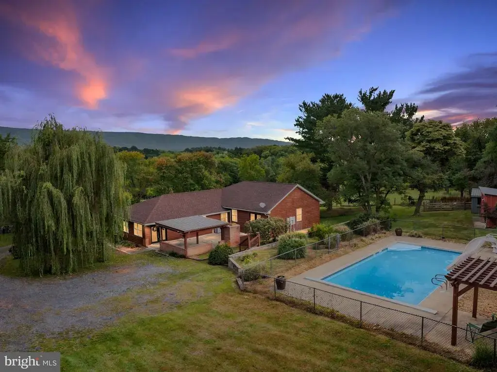 1116 Maurertown Mill Rd, MAURERTOWN