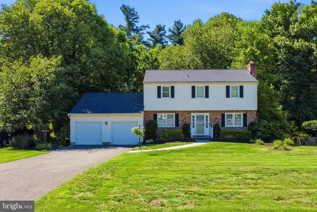 10217 Green Clover Dr, Ellicott City