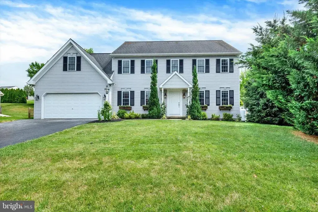 1283 Cedar Ave, EAST EARL