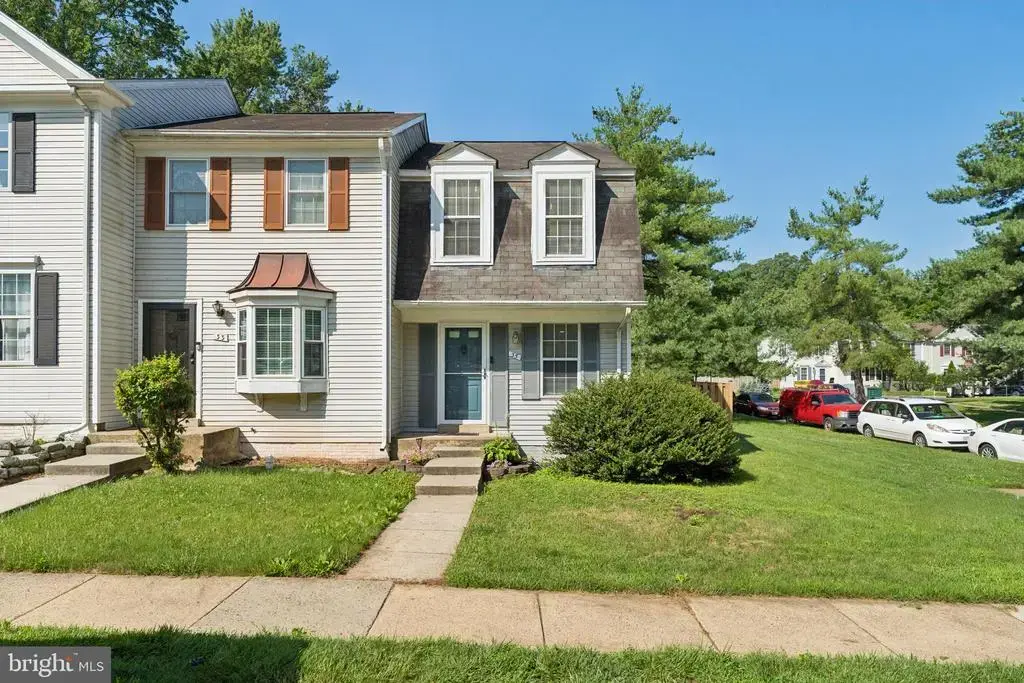 35 Bickel Ct, STERLING