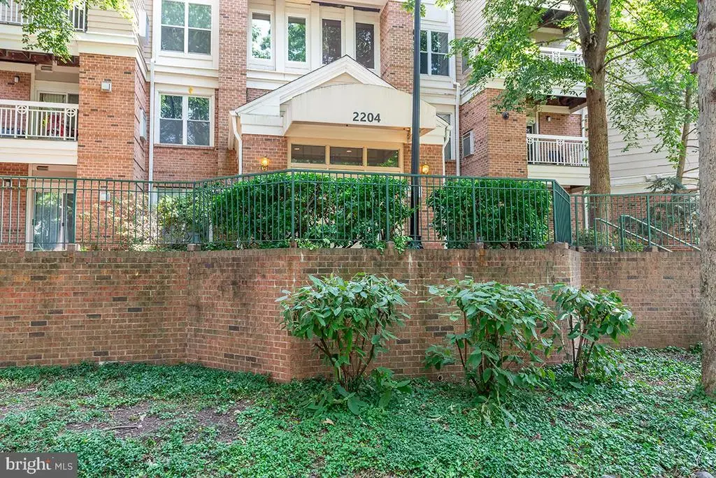 2204 Westcourt Ln #317, HERNDON